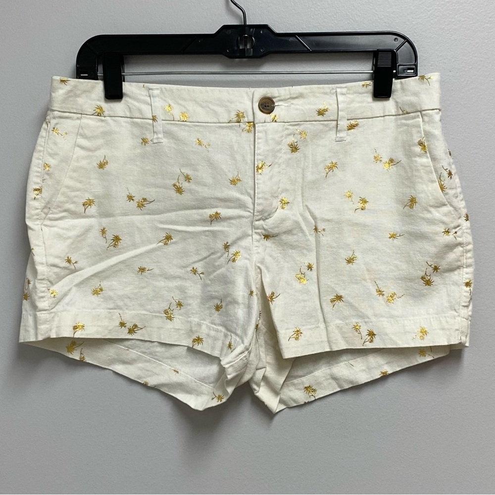 Old Navy Women’s Linen blend Cream Shorts with Gold Palm Print size 6